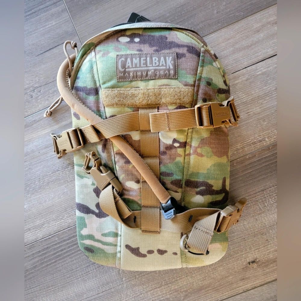 New With Tags Camelbak Armorbak in Multi Cam - Picture 1 of 3